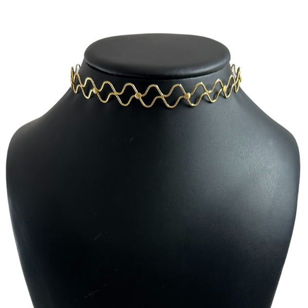 Vintage Italian Solid 18K Gold Zig-Zag Choker Necklace + Montreal Estate Jewelers