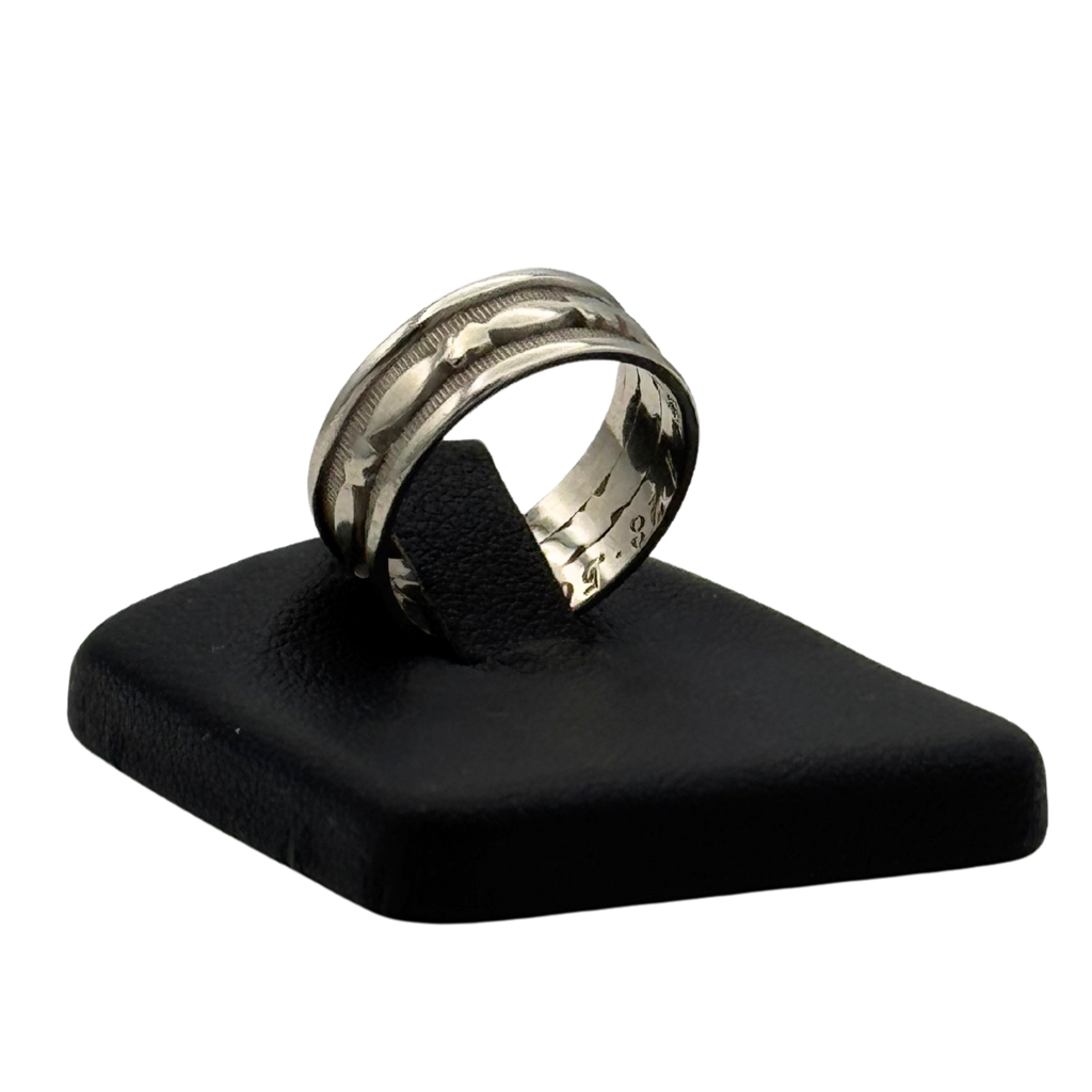 Vintage 14k White Gold Patterned Band 