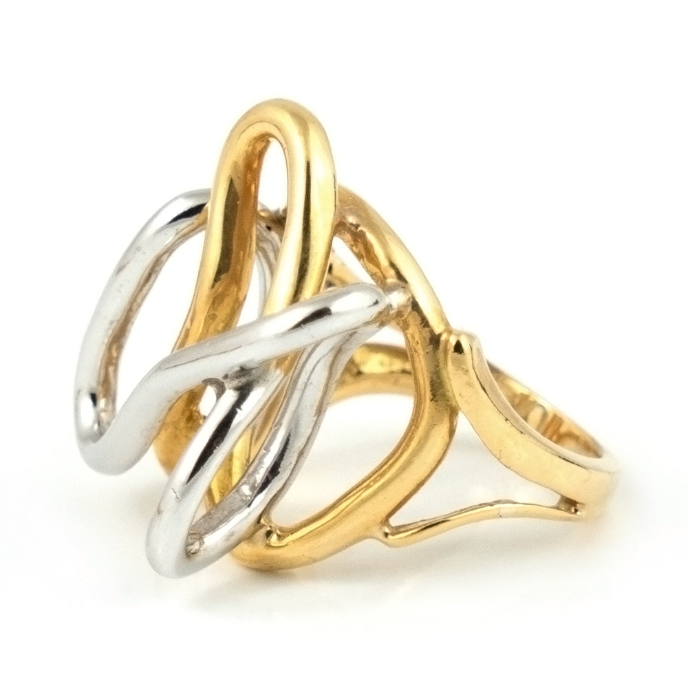 Abstract wedding rings | Honestweddingadvice.com