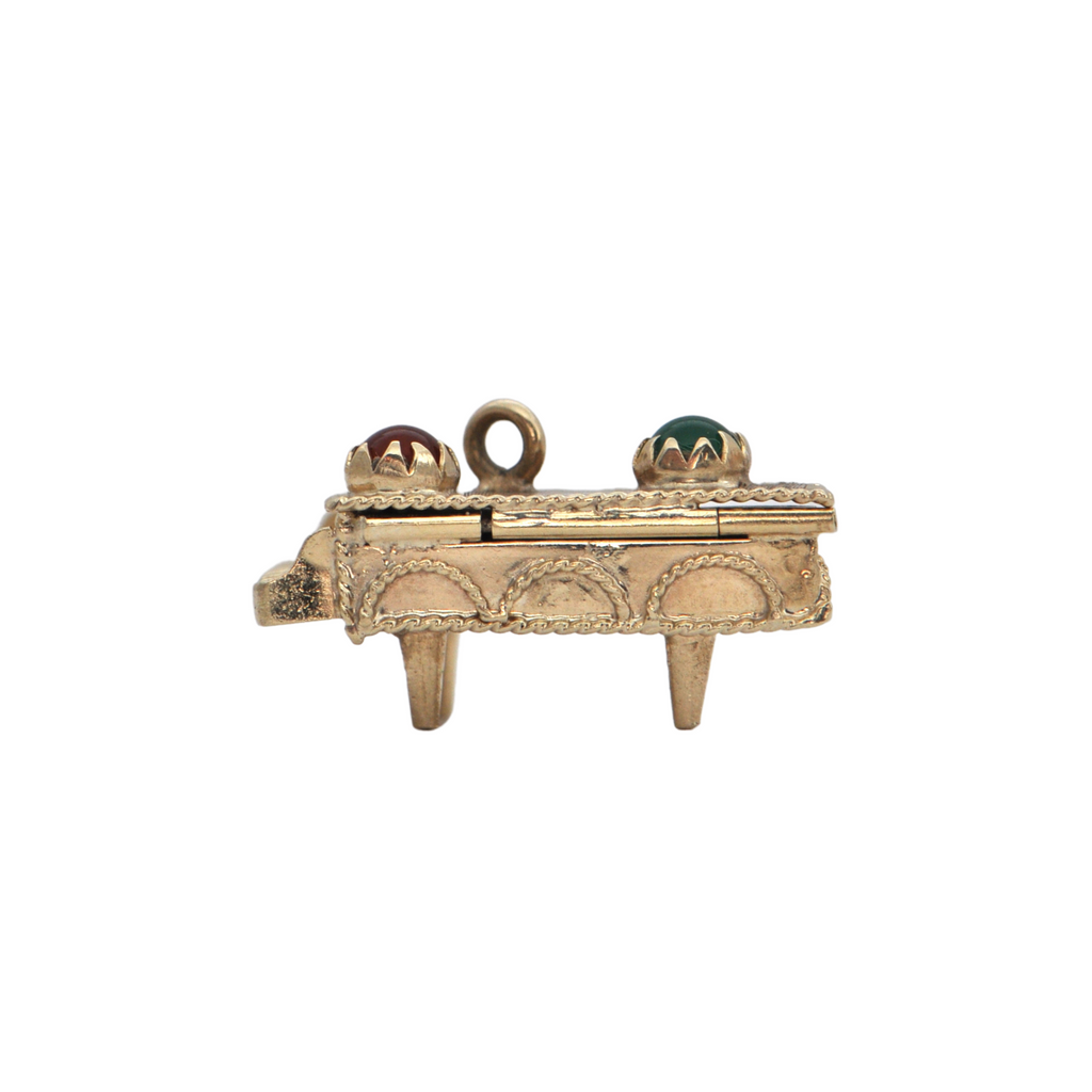 Vintage 18k Gold Grand Piano Charm + Montreal Estate Jewelers