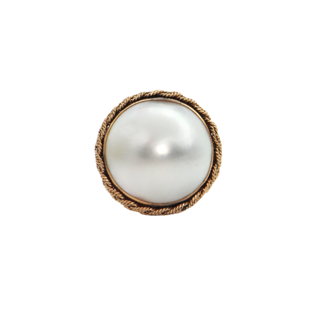 Vintage 14K Yellow Gold and Mabe Pearl Ring + Montreal Estate Jewelers