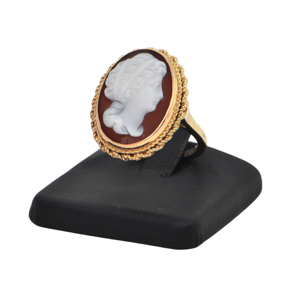 Vintage Shell Cameo 14K Yellow Gold Ring + Montreal Estate Jewelers