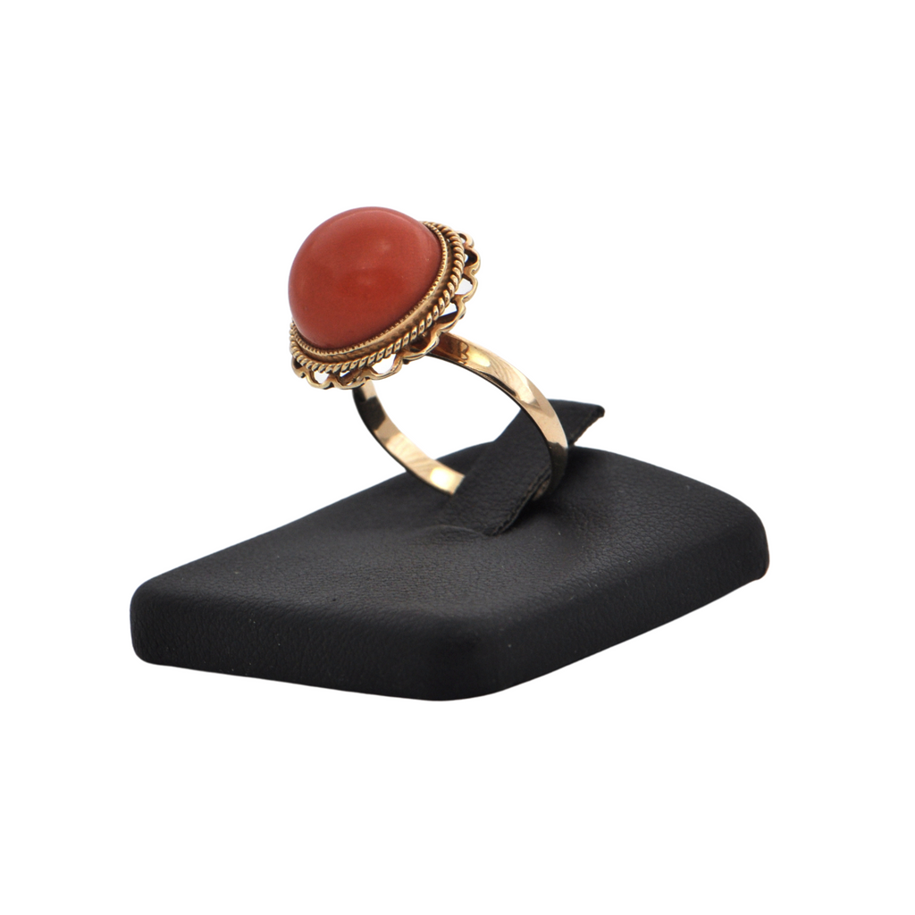 Vintage Coral 14K Gold Ring + Montreal Estate Jewelers