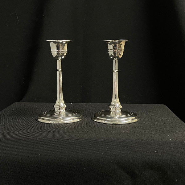 Walker & Hall (Sheffield) Sterling Silver Candlesticks 1917 (Set of 2) + Montreal Estate Jewelers